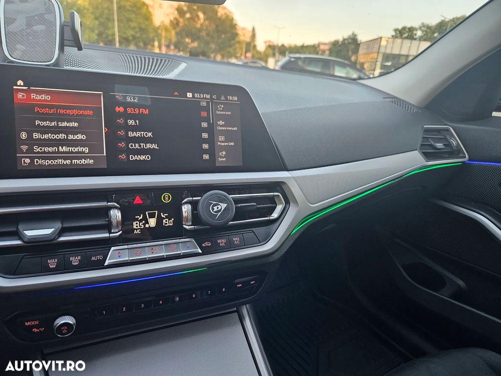 BMW Seria 3 318d Touring Aut. Advantage - 8