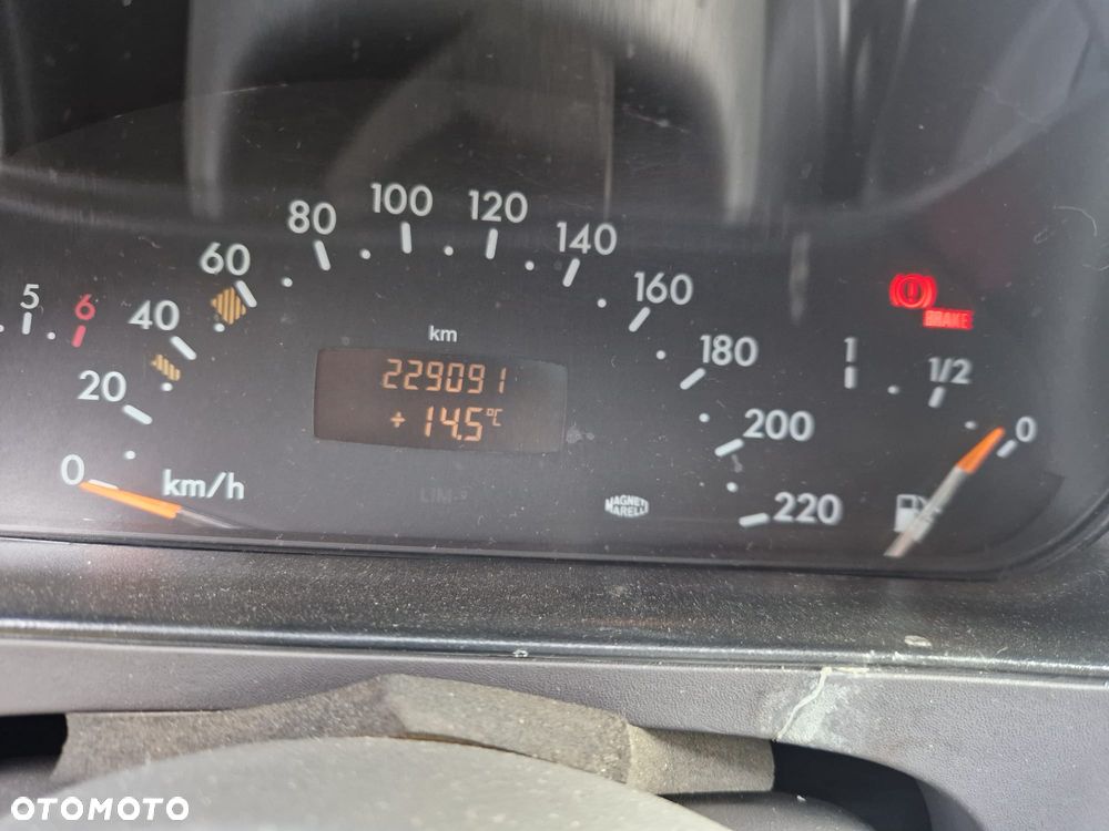 Mercedes-Benz Klasa A - 12