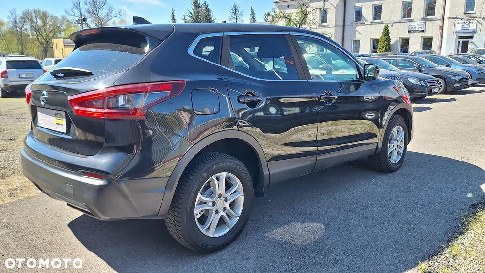 Nissan Qashqai 1.6 DCi N-Connecta Xtronic - 6