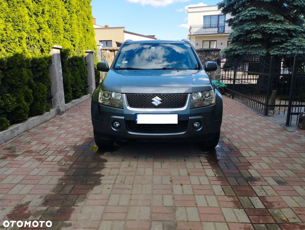 Suzuki Grand Vitara 1.9 DDiS Premium - 2