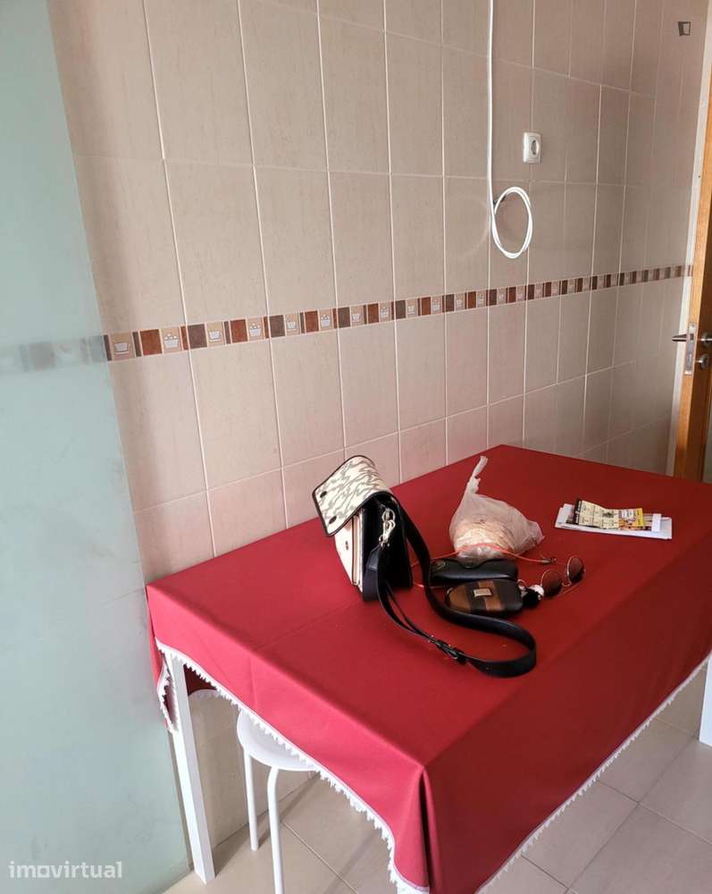 Quarto - localizado em Parque das Nações Lisbon - Grande imagem: 4/5