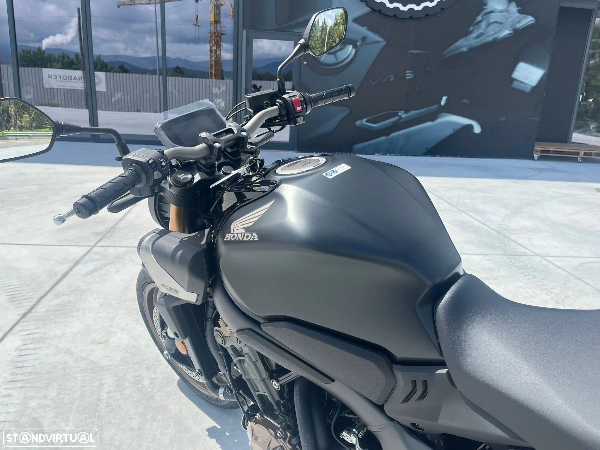Honda CB 650 R E-CLUTCH (Campanha em vigor) - 8
