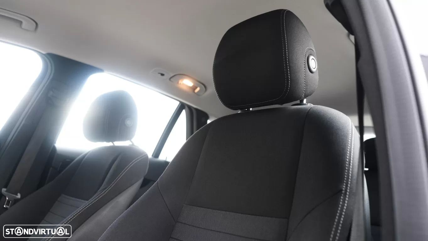 Mercedes-Benz GLC 300 de 4Matic - 32