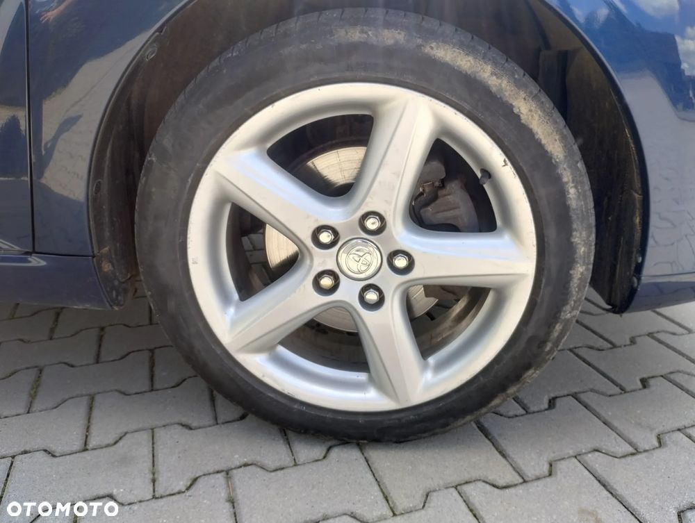 Toyota Corolla Verso 1.8 Premium + 7os - 32