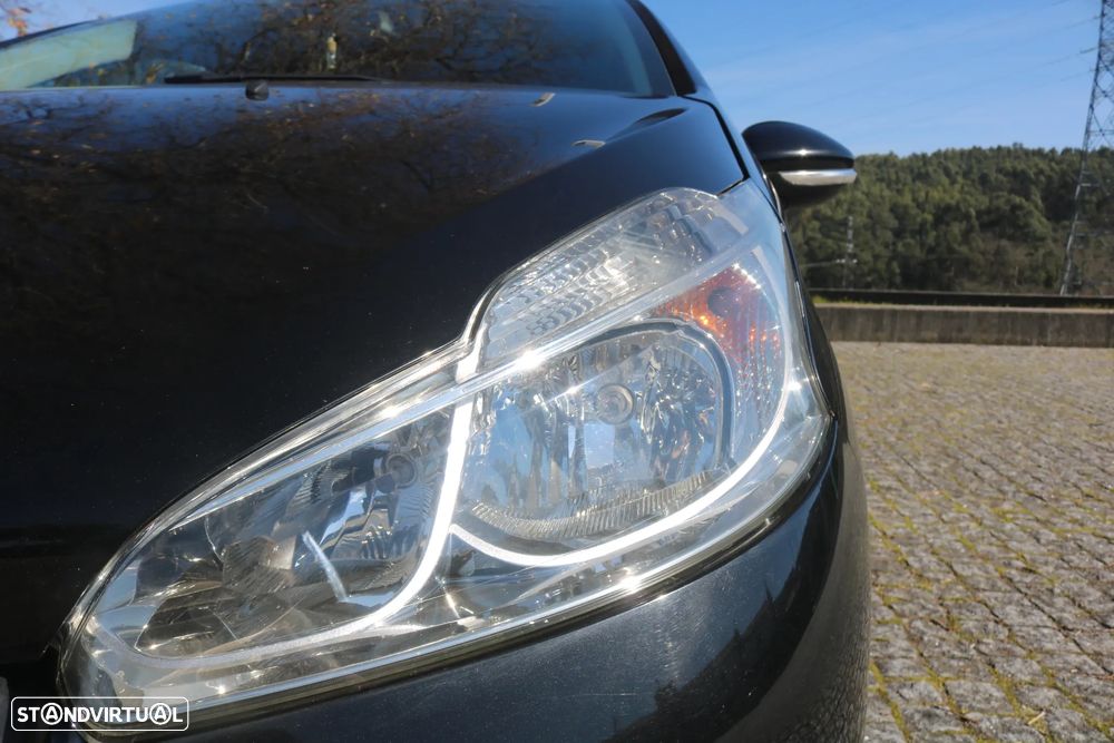 Peugeot 208 1.4 HDi Active - 6