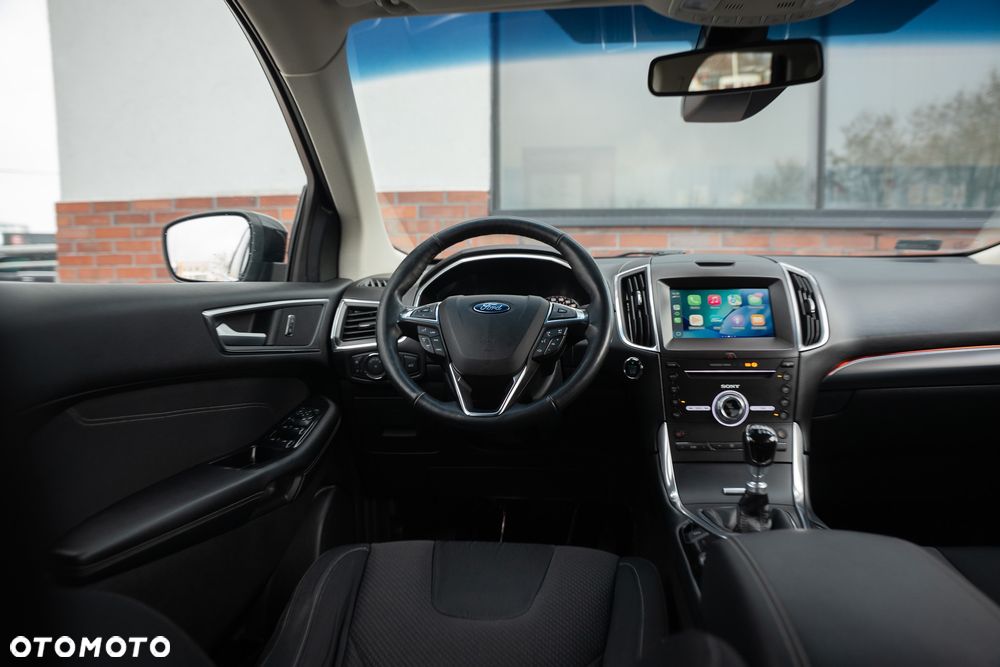 Ford Edge 2.0 TDCi 4x4 Titanium - 28