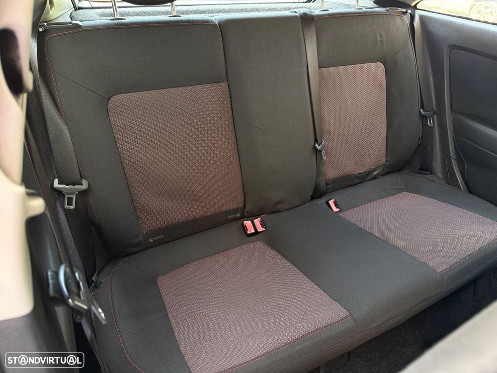 Opel Corsa 1.2 16V Enjoy - 13