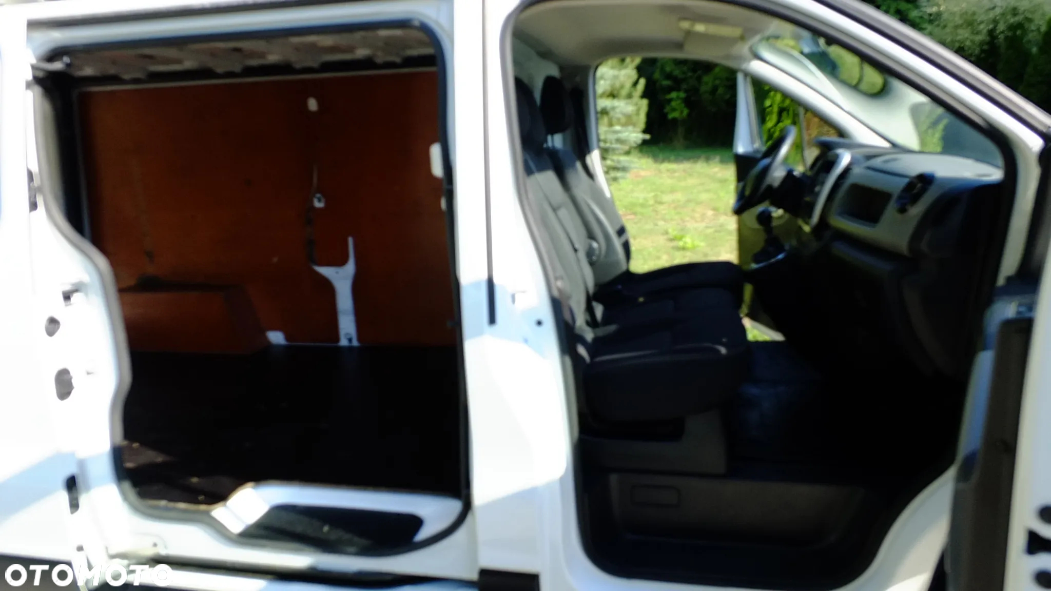 Renault Trafic - 13