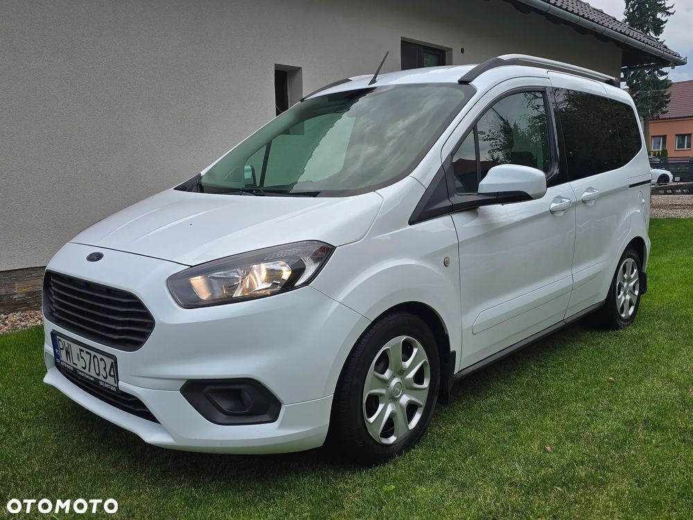 Ford Tourneo Courier 1.5 TDCi Sport - 5