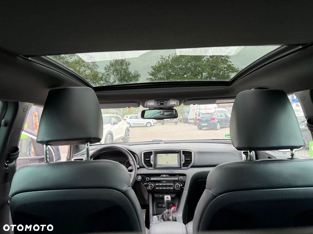 Kia Sportage 1.6 T-GDI AWD GT LINE - 12