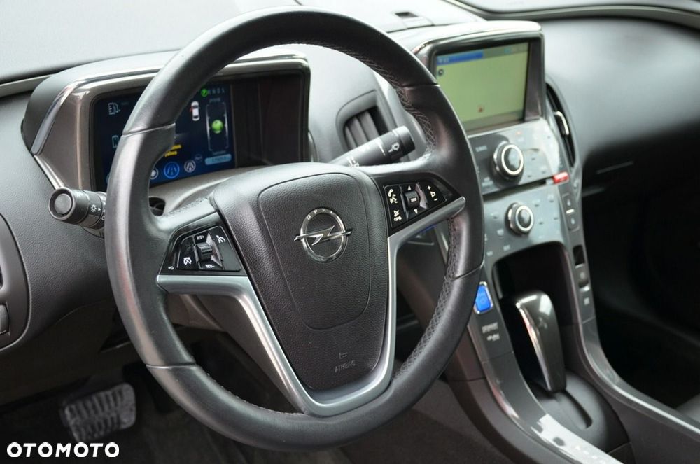 Opel Ampera - 24