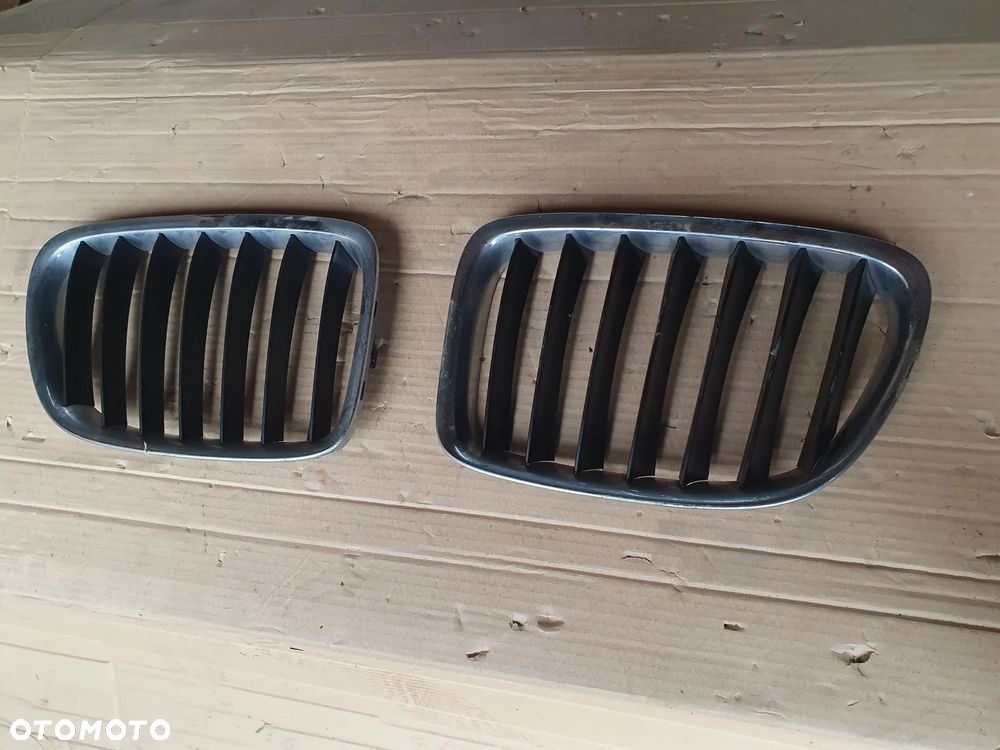 BMW X3 F25 F26 KRATKA ZDERZAK PRAWY/LEWY PRZÓD komplet 10627110 - 2