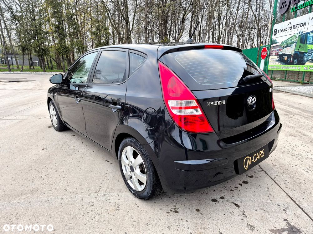 Hyundai i30 1.4 Blue Comfort - 8