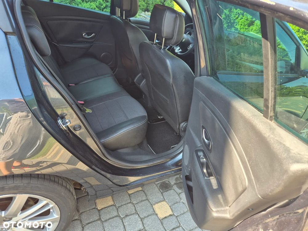 Renault Megane - 13