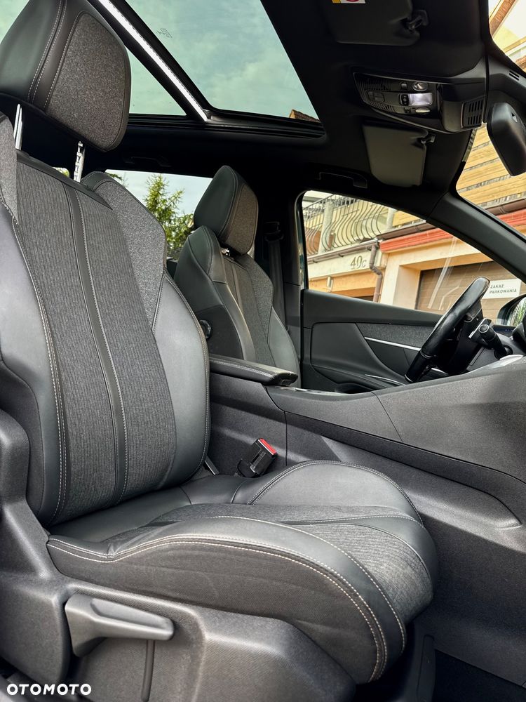 Peugeot 5008 BlueHDi 180 EAT8 GT Pack - 28