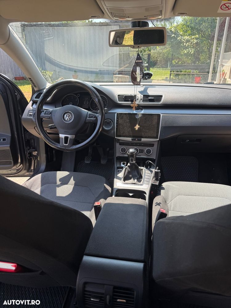 Volkswagen Passat 2.0 TDI Blue TDI Highline - 4