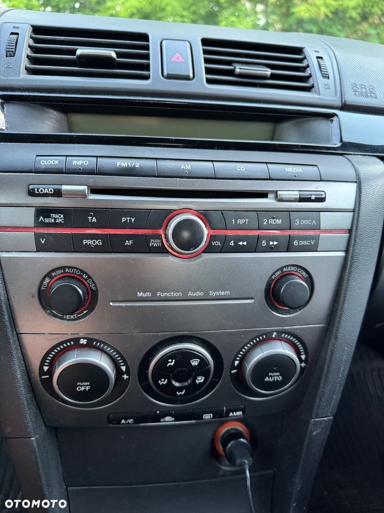 Mazda 3 - 9