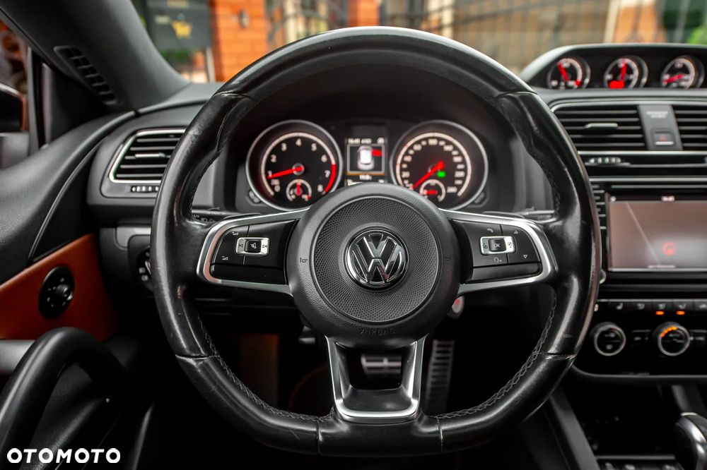 Volkswagen Scirocco 2.0 TSI BlueMotion Technology DSG Allstar - 24