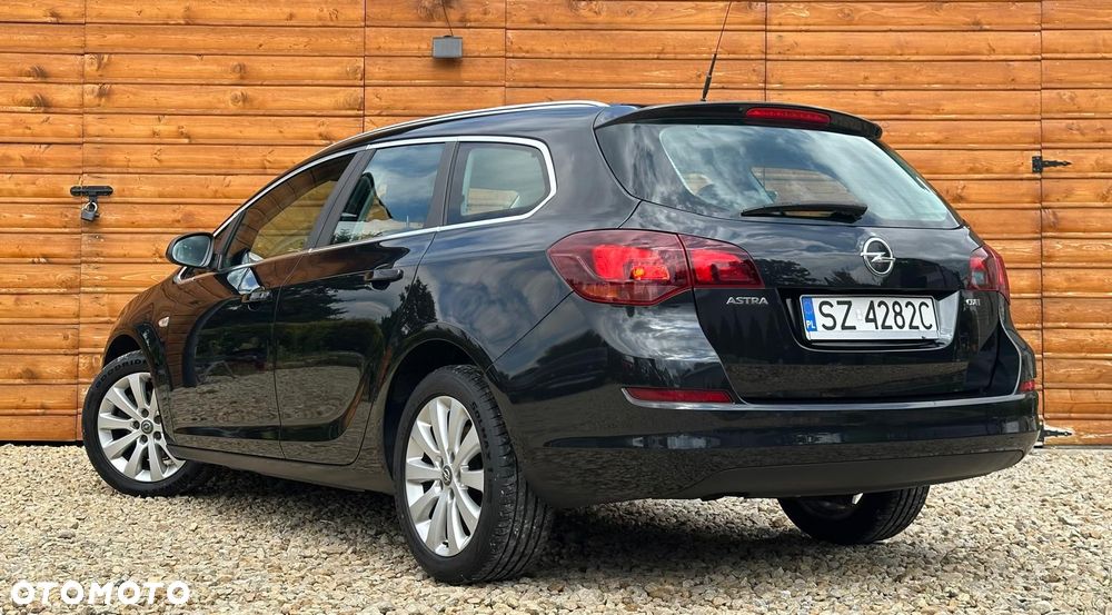 Opel Astra 1.7 CDTI Cosmo - 5