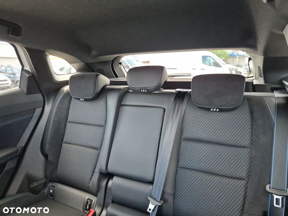 Renault Austral 1.3 TCe mHEV Esprit Alpine - 16
