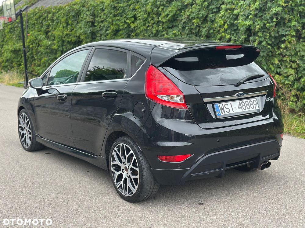 Ford Fiesta 1.6 Titanium EU5 - 23