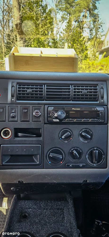 Volkswagen Transporter - 14