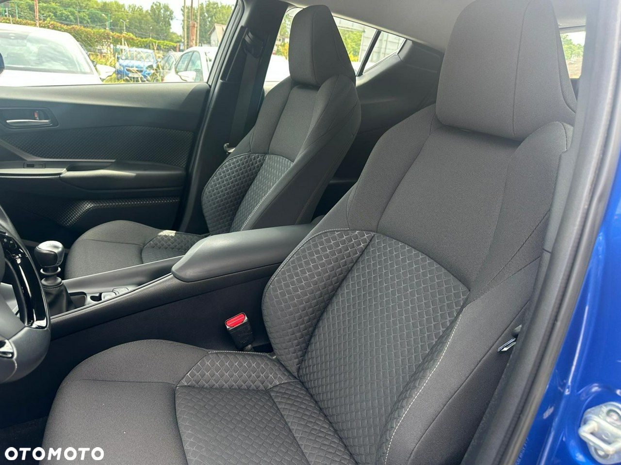 Toyota C-HR 1.2 T Comfort - 25