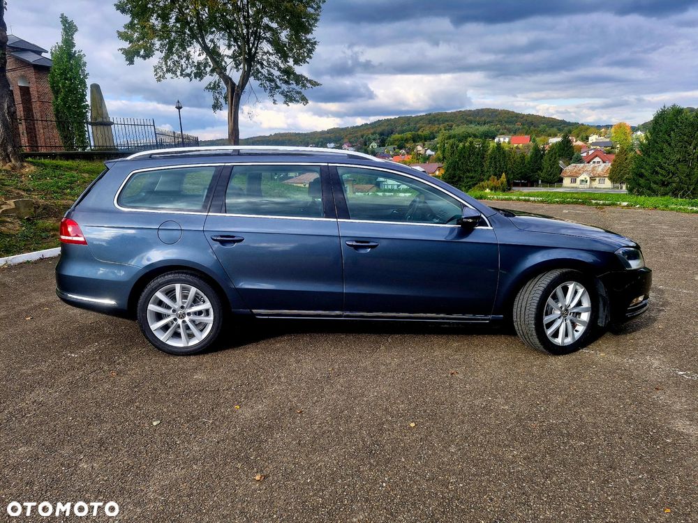 Volkswagen Passat Variant 2.0 TDI DSG BlueMotion Technology Highline - 12