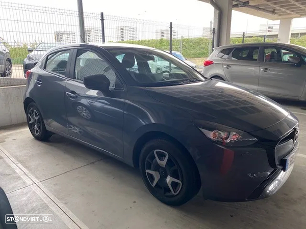 Mazda 2 1.5 Sky-G Centre-Line