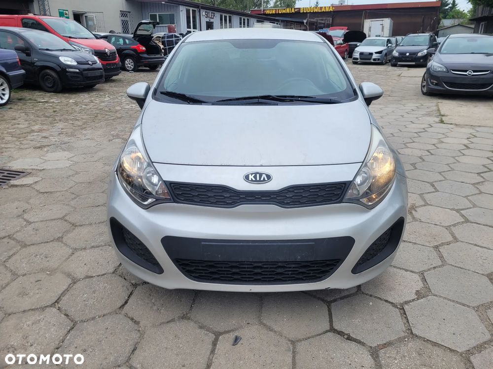 Kia Rio 1.1 CRDI Business Line - 2