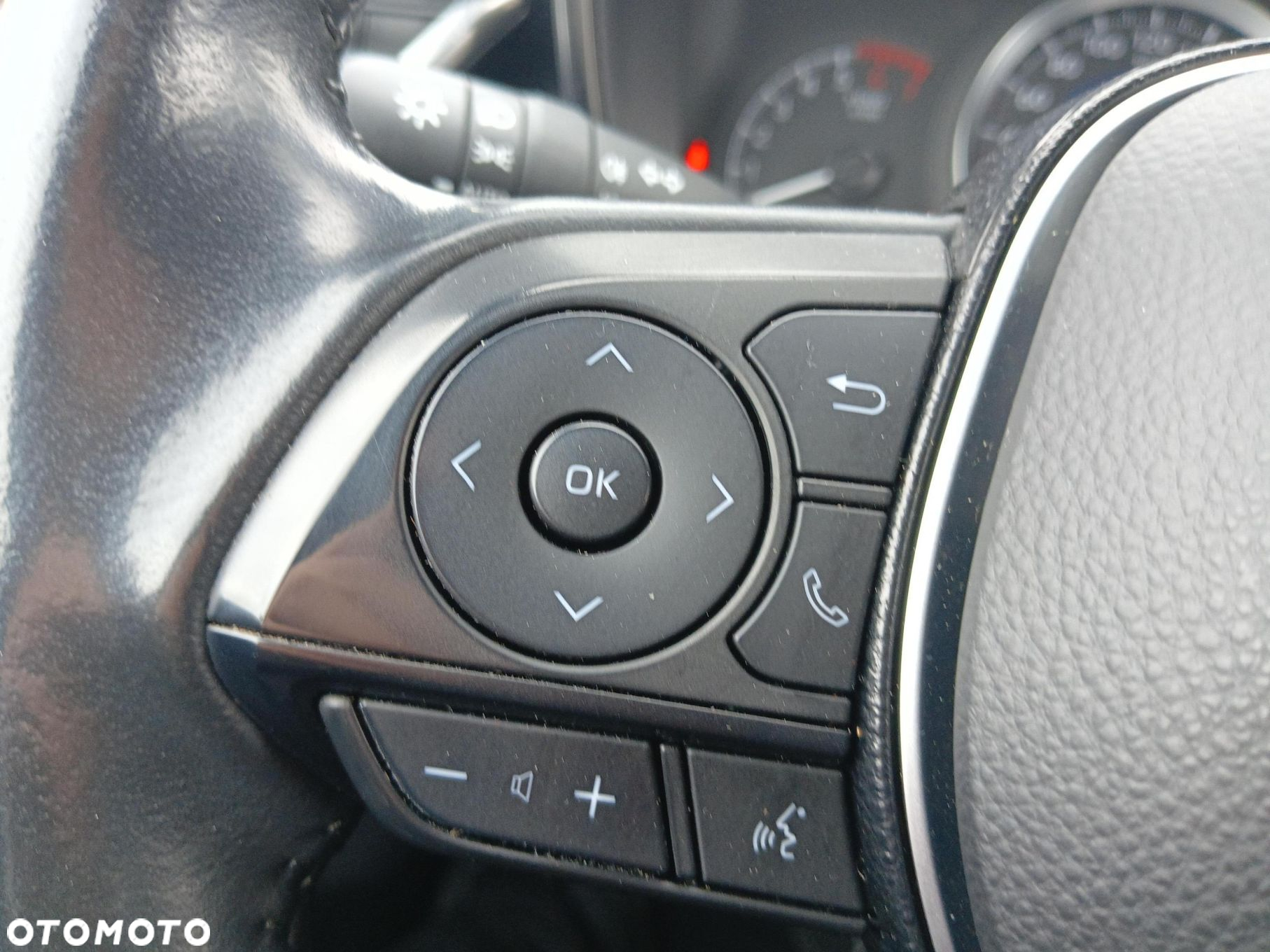 Toyota Corolla - 18
