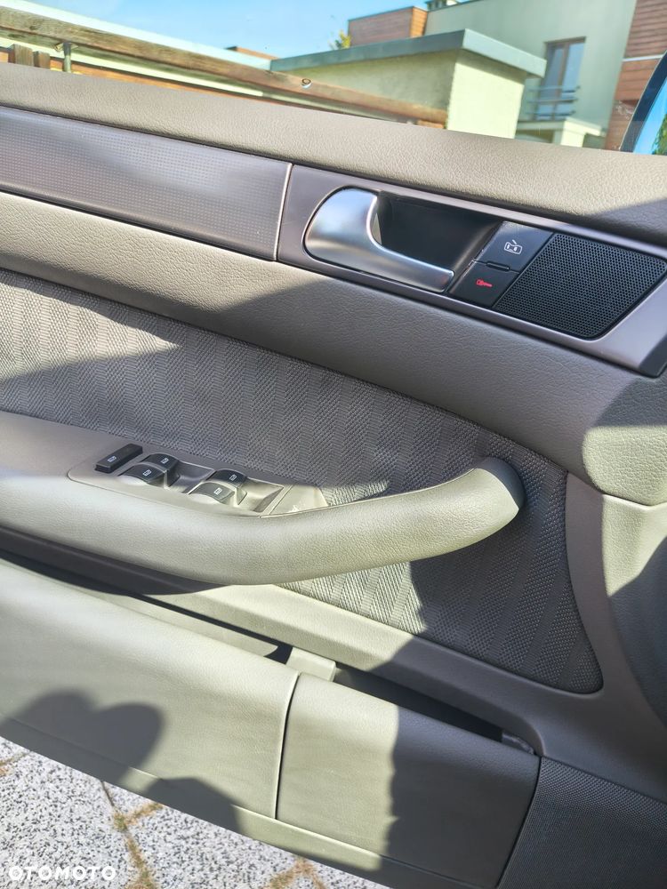 Audi A6 Avant - 21