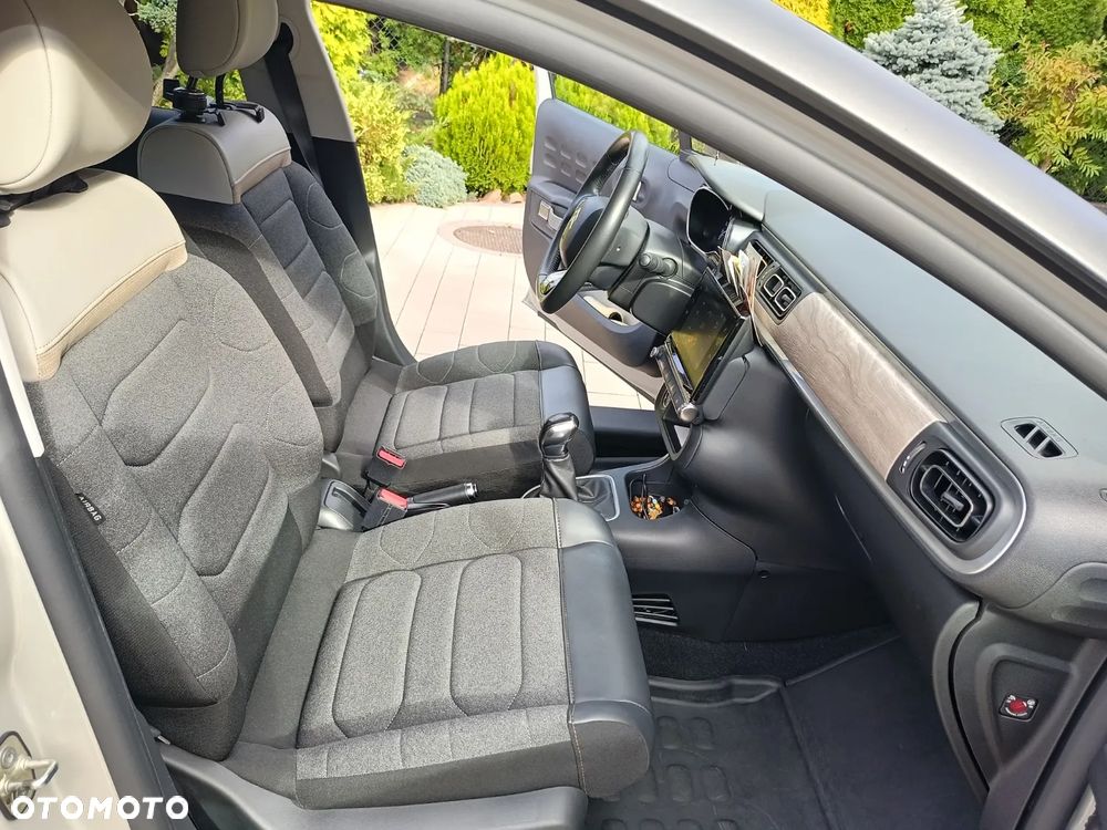 Citroën C3 1.2 PureTech Shine - 6