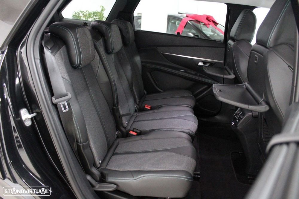 Peugeot 5008 1.5 BlueHDi Allure Pack EAT8 - 16