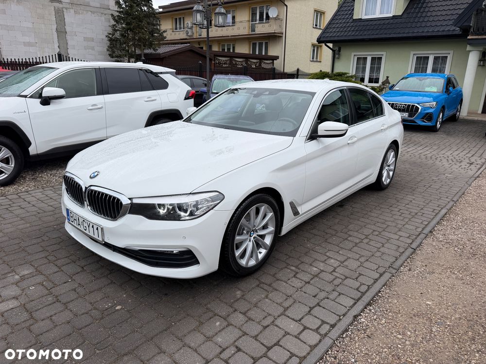 BMW Seria 5 520d Luxury Line - 1