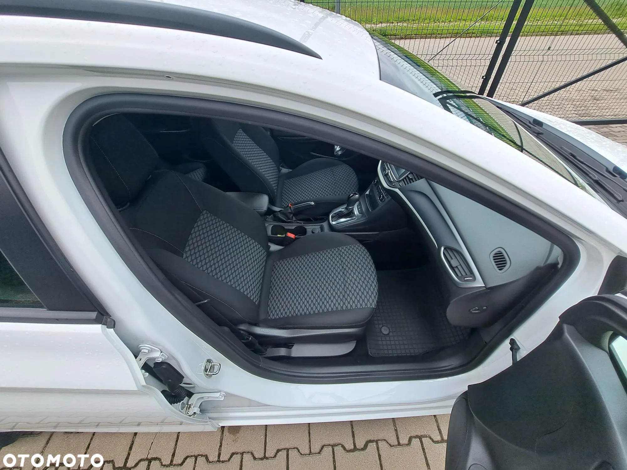 Opel Astra V 1.6 CDTI Dynamic - 10