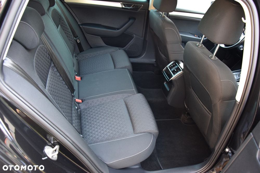 Skoda Superb 2.0 TDI Ambition DSG7 - 15