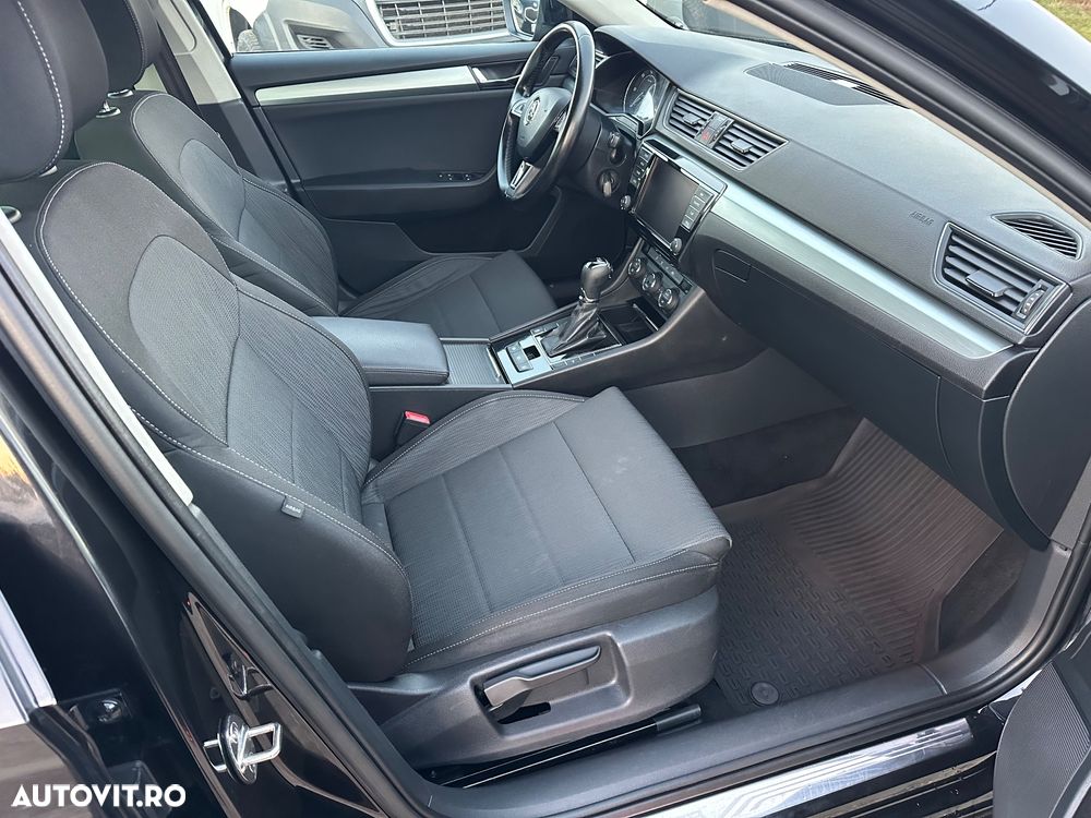 Skoda Superb 2.0 TDI DSG Premium Edition - 6