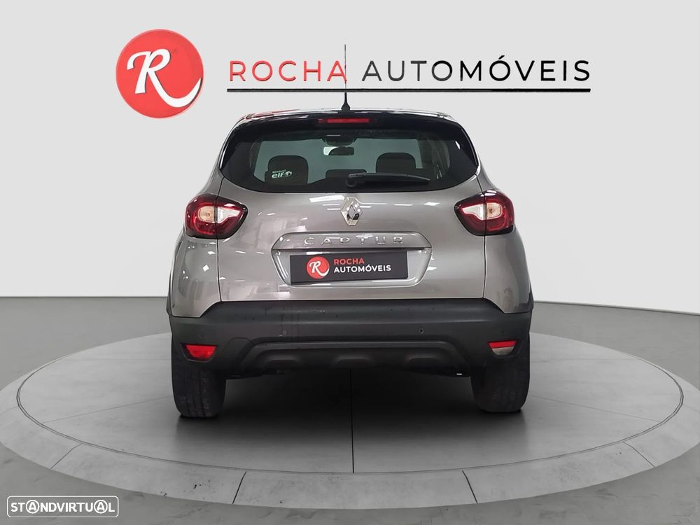 Renault Captur - 5