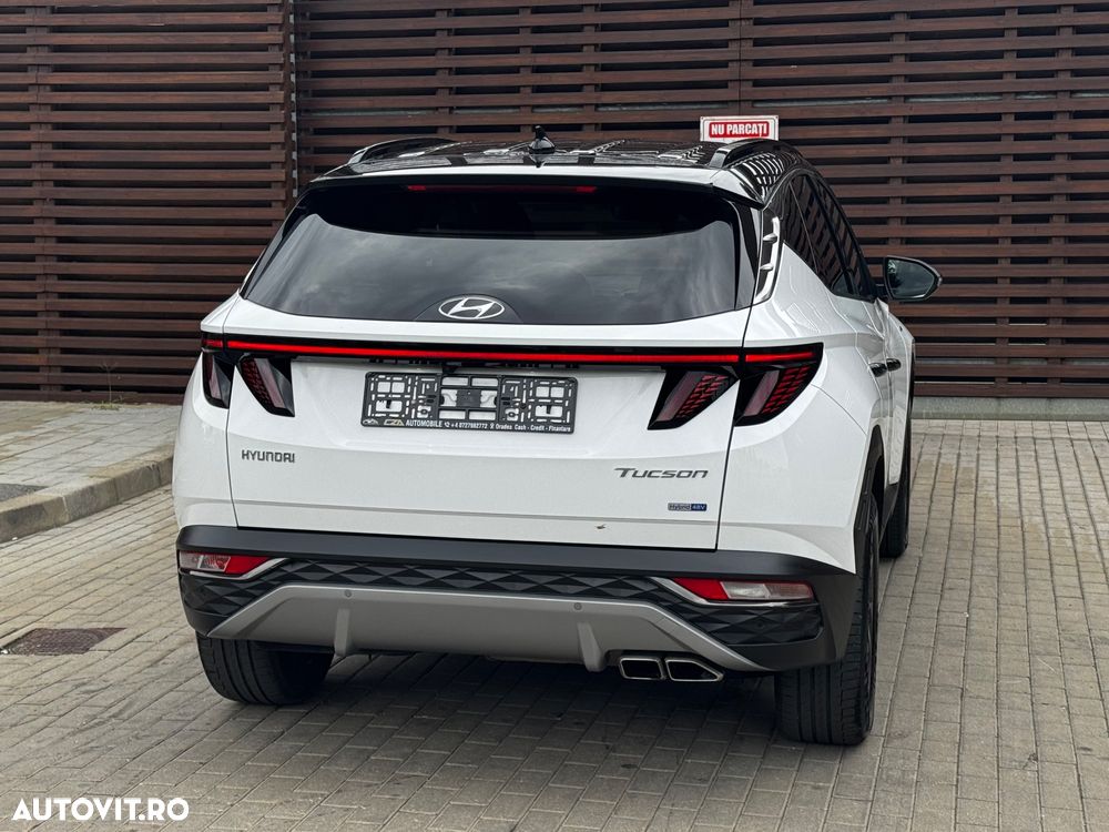 Hyundai Tucson 1.6 CRDi 48V-Hybrid 2WD DCT Select - 12