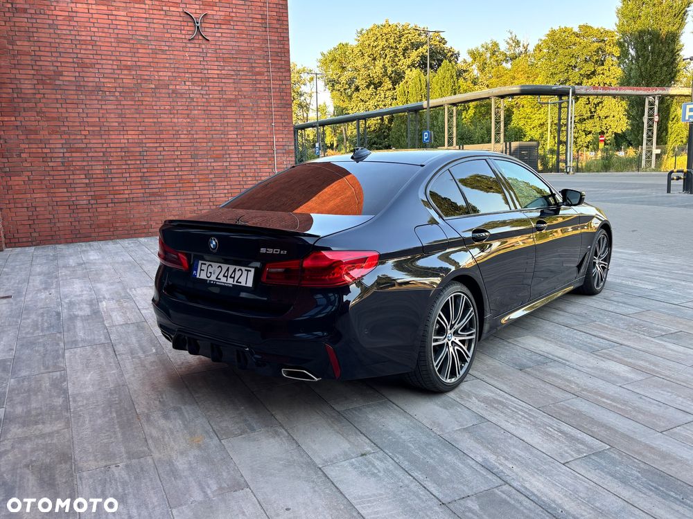 BMW Seria 5 530e M Sport sport - 4