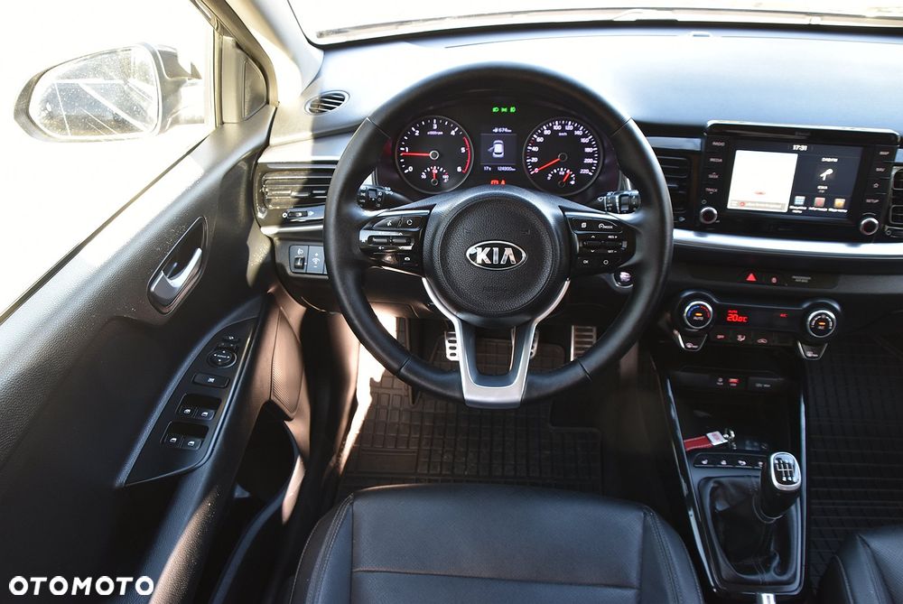 Kia Stonic - 25