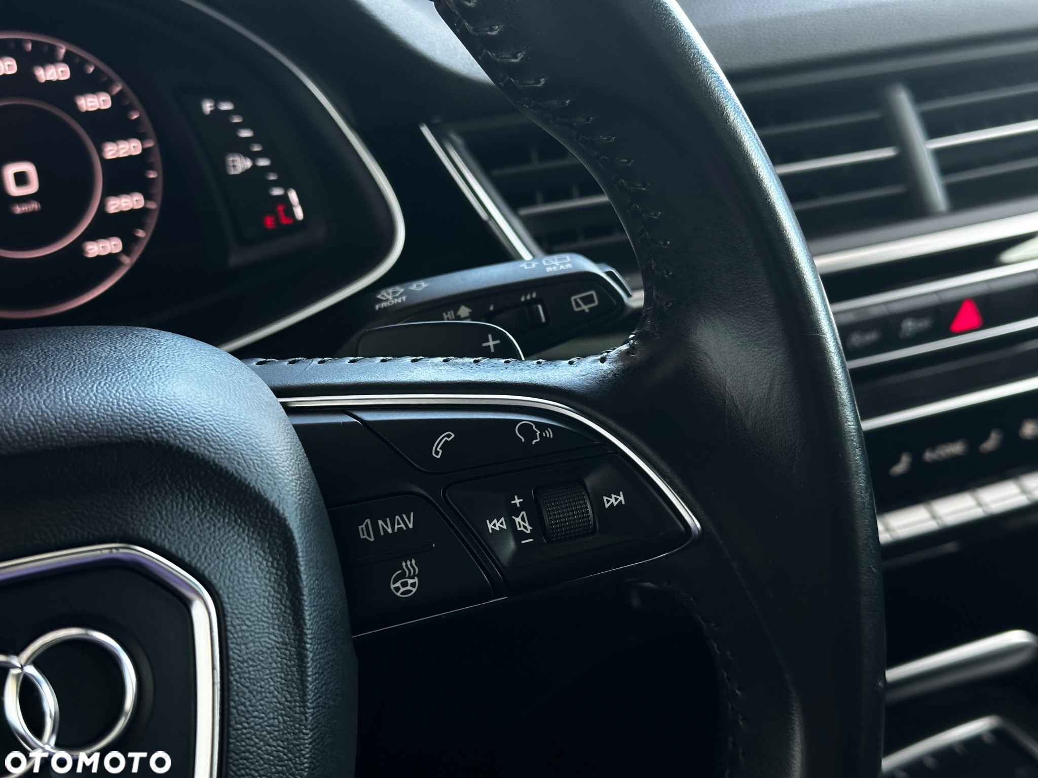 Audi Q7 3.0 TFSI Quattro Tiptronic - 31