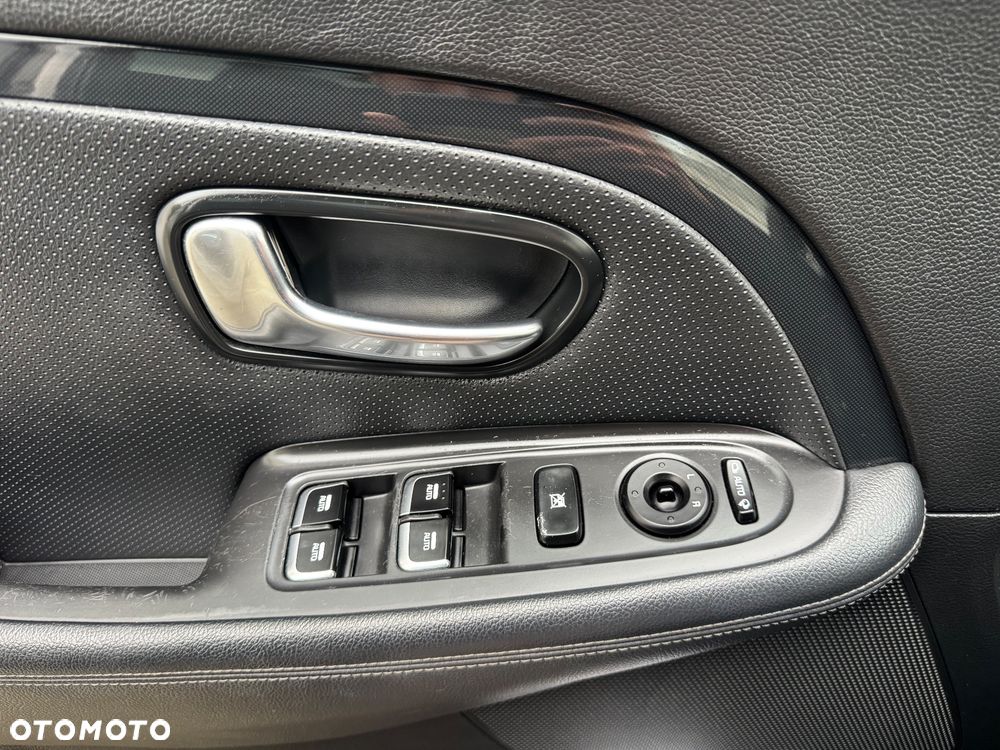 Kia Carens 1.7 CRDi Edition 7 - 20