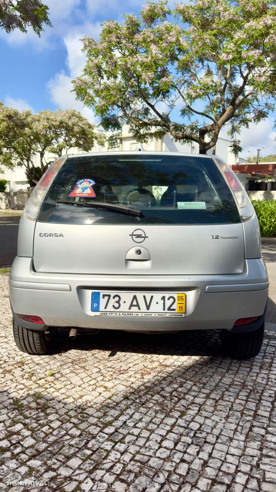Opel Corsa 1.2 Twinport Enjoy - 7
