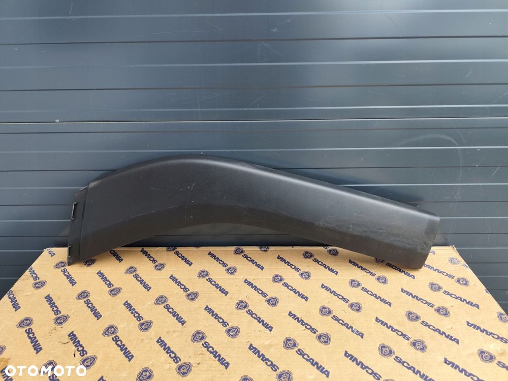 NADKOLE MASKOWNICA SCANIA NEXT GEN 2304789