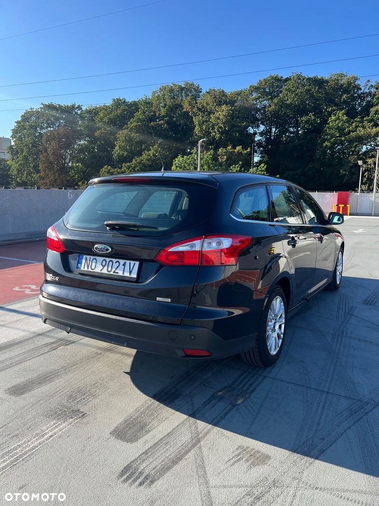 Ford Focus 1.0 EcoBoost Titanium - 4