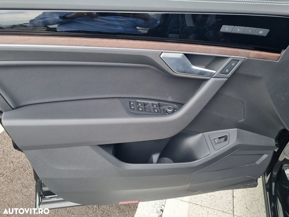 Volkswagen Touareg - 17