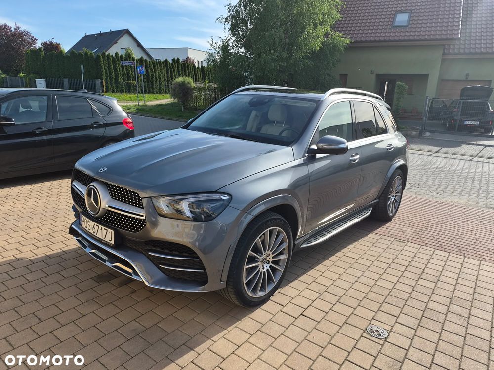 Mercedes-Benz GLE 300 d 4-Matic - 1