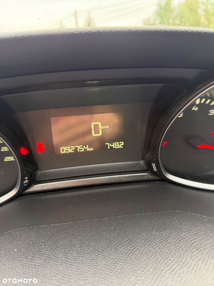 Peugeot 308 1.2 PureTech Active S&S - 12